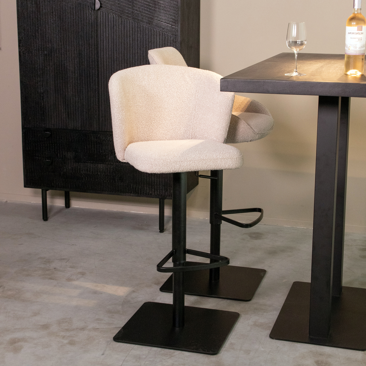 Barhocker I_Wave - Drehbar - Ohne Armlehne - Gaslift - Natural Beige - NATUREL - - Ländlich - LABEL51