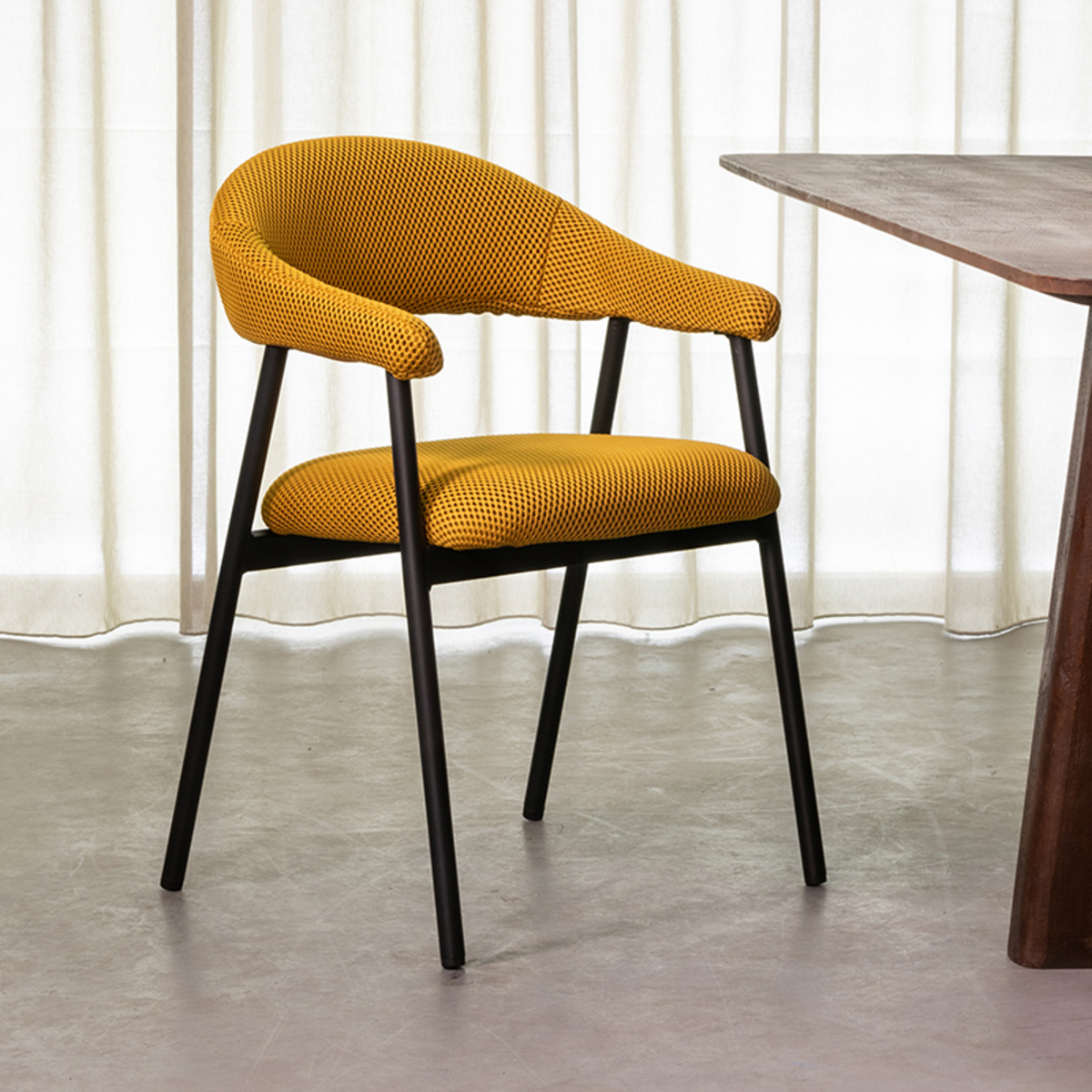 Esszimmerstühl I_Amaze - Armlehne - Ocker - Gelb - Breathe - Design - LABEL51