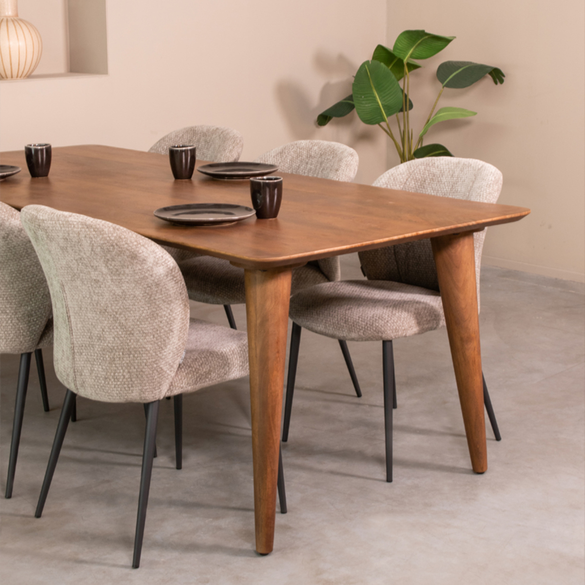 Esstische I_Fly - Nature Smooth - Braun - Mangoholz - Ländlich - LABEL51